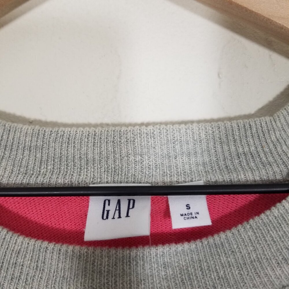 NWT GAP Multicolor Striped Sweater Size S - Picture 5 of 8
